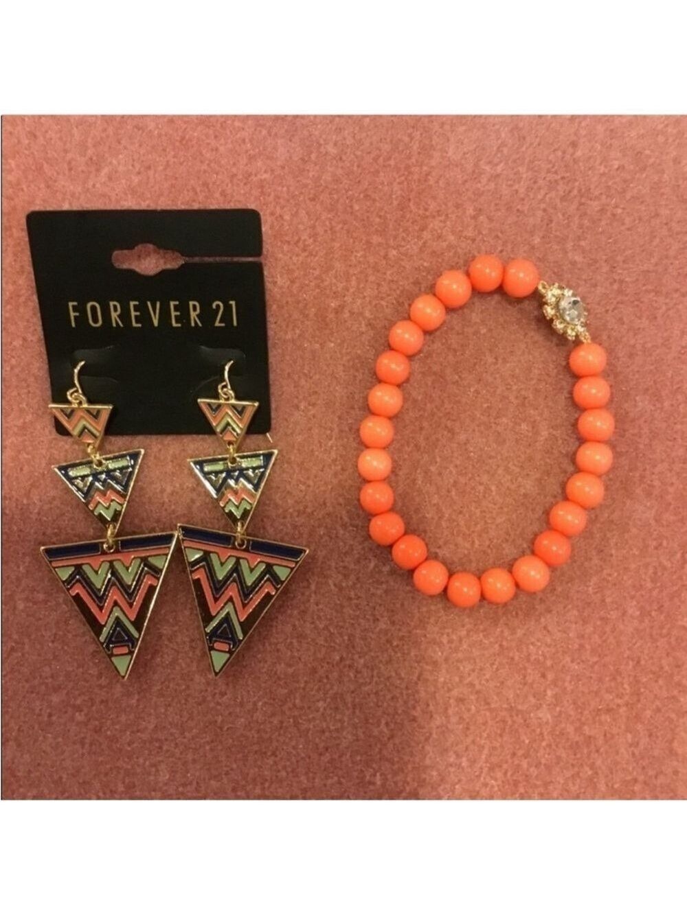 Forever 21 abstract dangle earring with stretch bracelet Earrings NWT